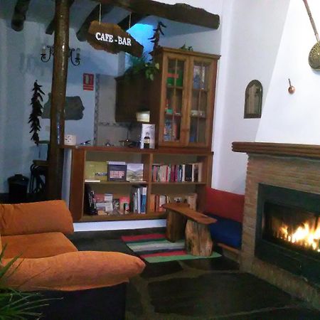Bed and Breakfast Refugio Alpujarra Alta Тревелес Екстер'єр фото
