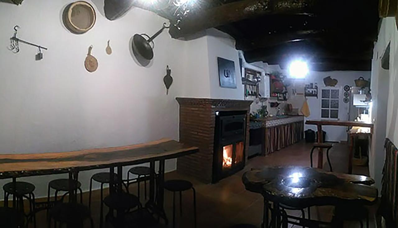 Bed and Breakfast Refugio Alpujarra Alta Тревелес Екстер'єр фото